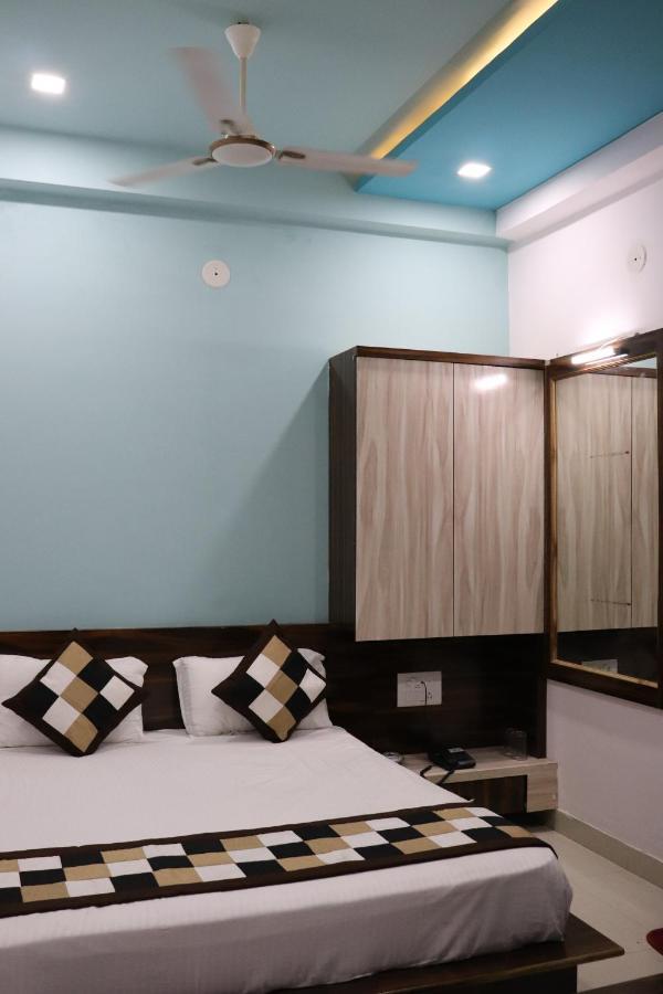 Hotel Sun Shine Абу-Роуд Экстерьер фото